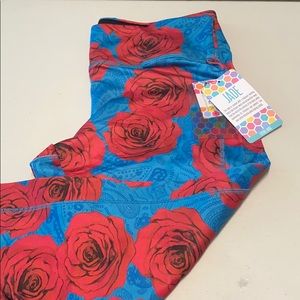 LuLaRoe Jade Capri BNWT